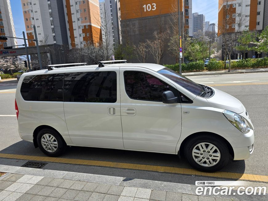 Hyundai Starex 2017
