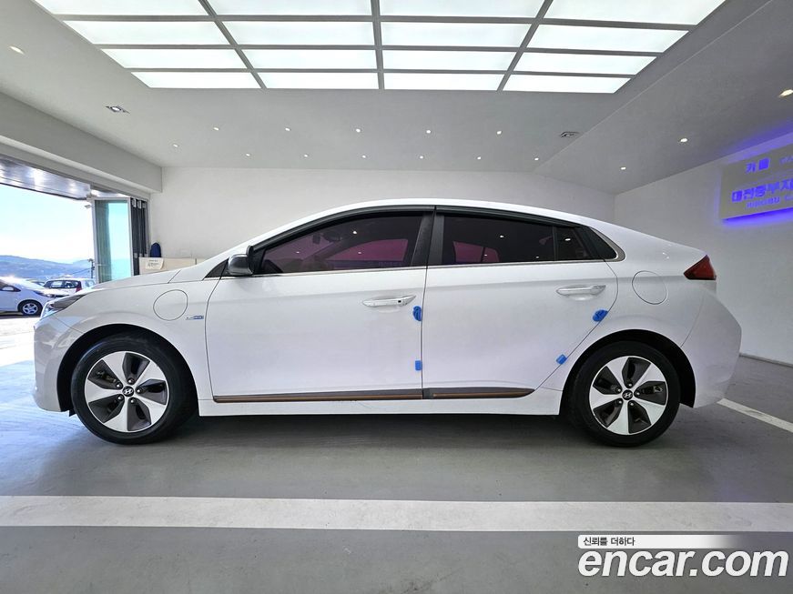 Hyundai Ioniq 2017