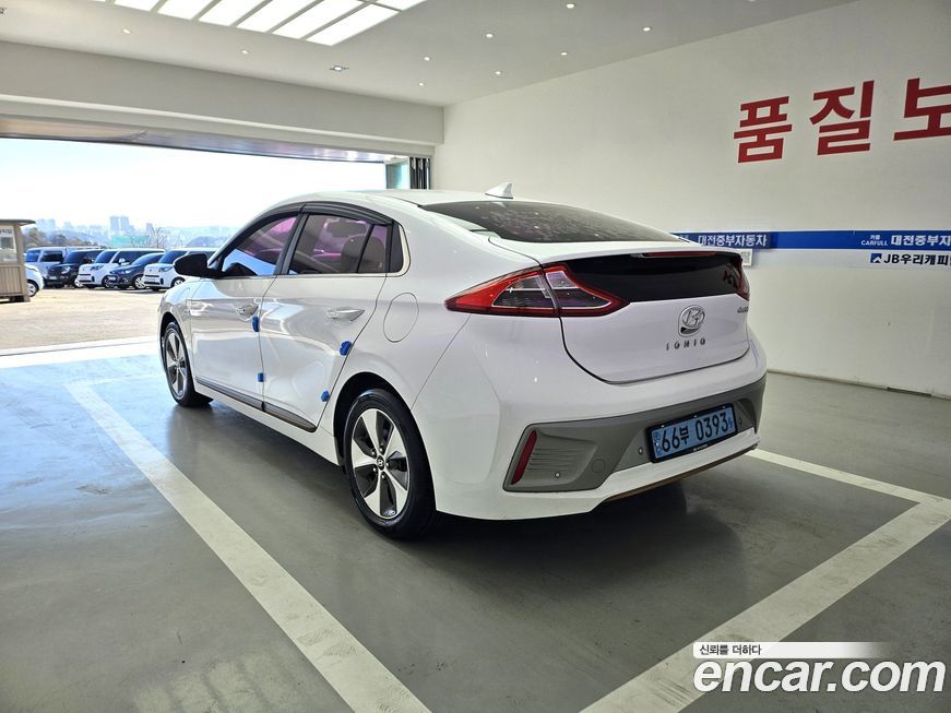 Hyundai Ioniq 2017