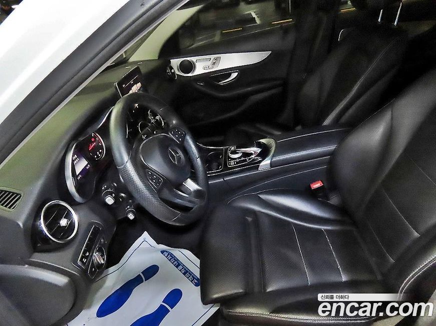 Mercedes-Benz C-Class 2016