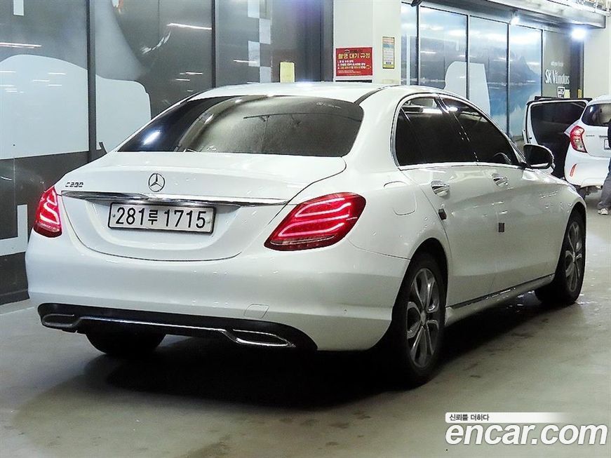 Mercedes-Benz C-Class 2016
