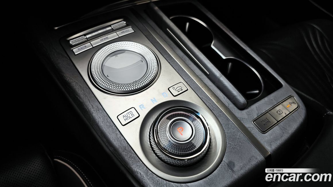 Genesis G80 2021