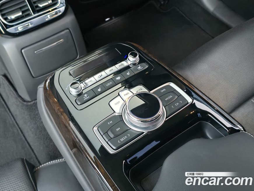 Genesis G90 2019