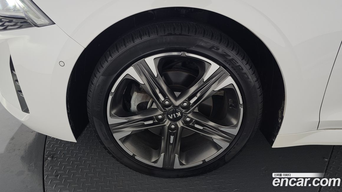 Kia K5 2021