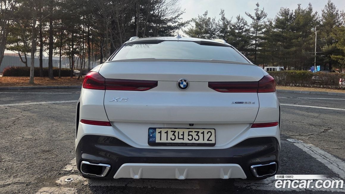 BMW X6 2021