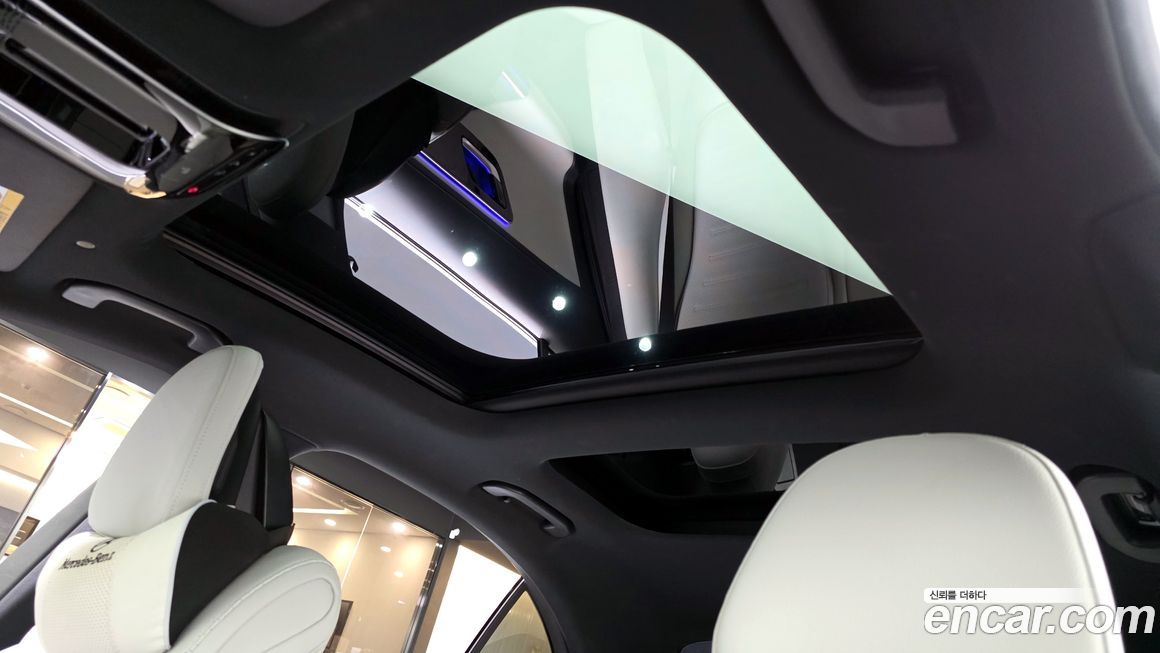 Mercedes-Benz C-Class 2022
