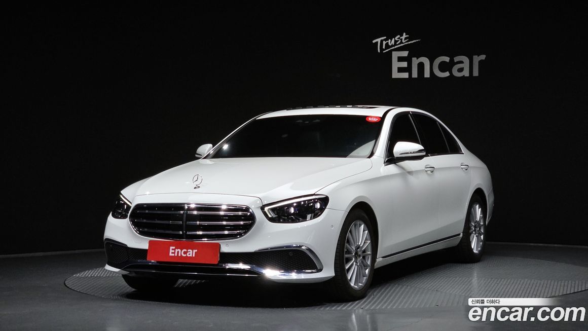 Mercedes-Benz E-Class 2021