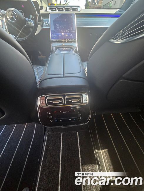 Mercedes-Benz S-Class 2022