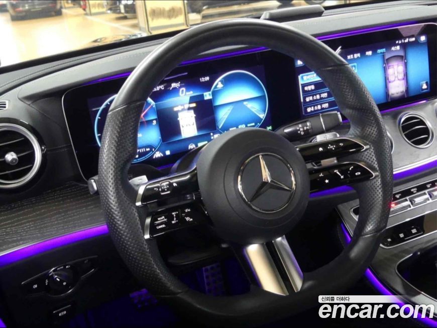 Mercedes-Benz E-Class 2021