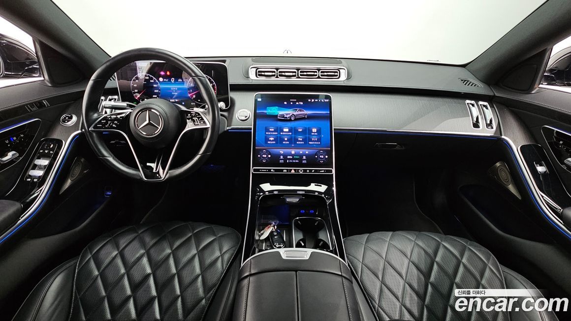 Mercedes-Benz S-Class 2023