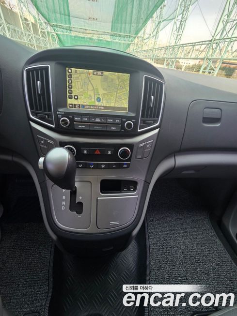 Hyundai Starex 2017