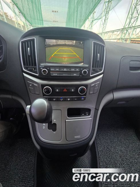 Hyundai Starex 2017
