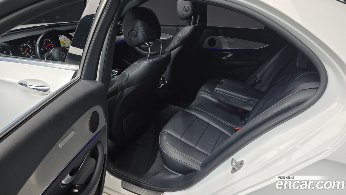 Mercedes-Benz E-Class 2019