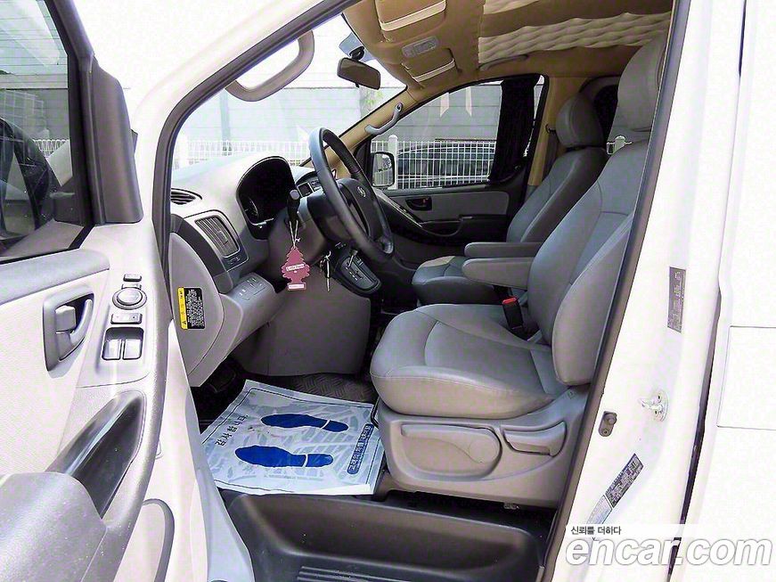 Hyundai Starex 2019
