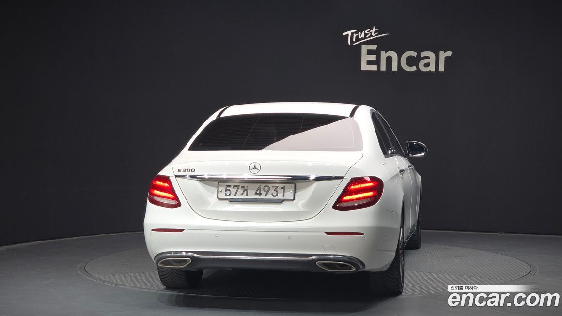 Mercedes-Benz E-Class 2019