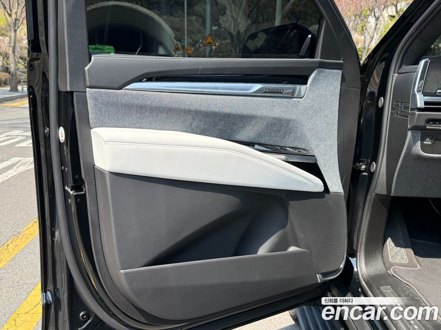 Cadillac Escalade 2025