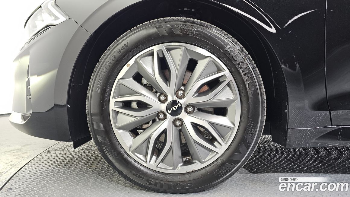 Kia K5 2023