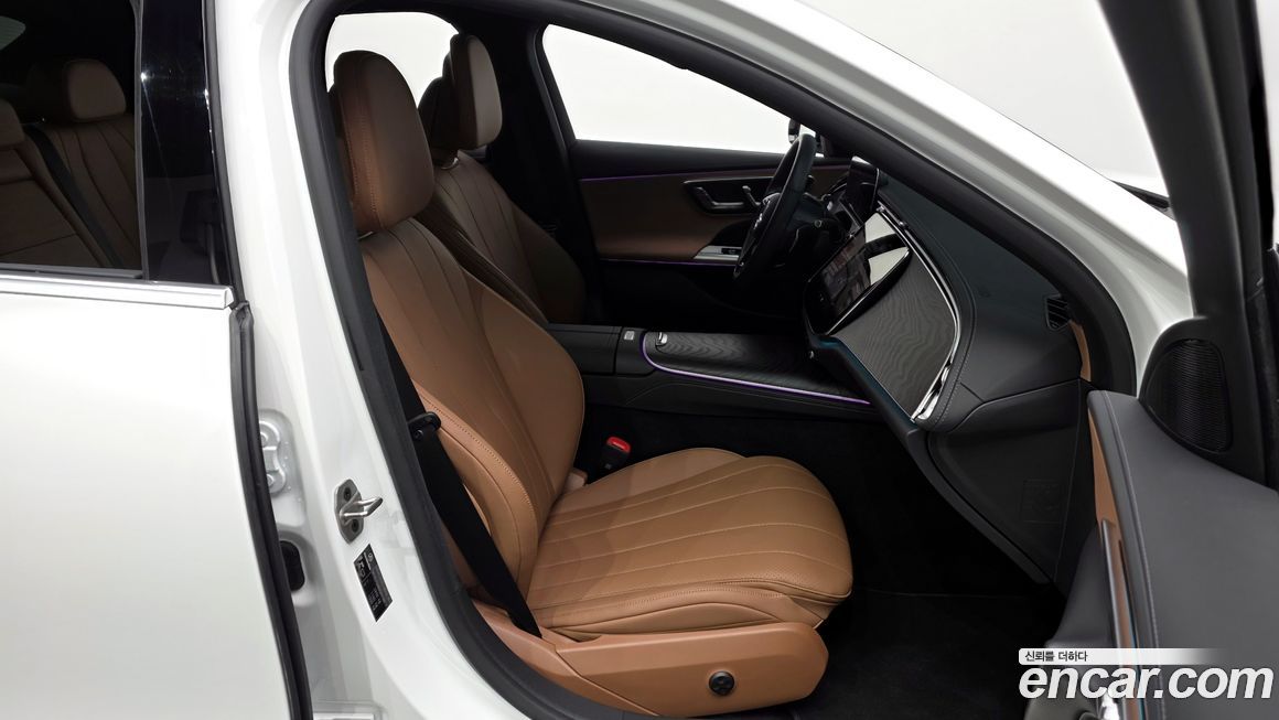 Mercedes-Benz E-Class 2025