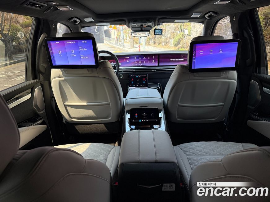 Cadillac Escalade 2025