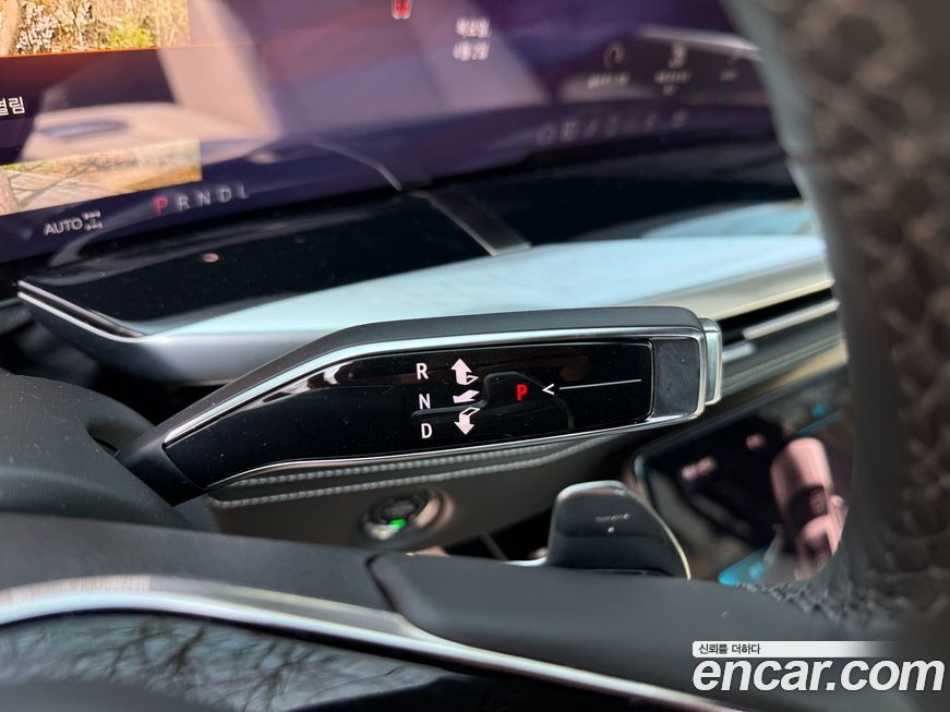 Cadillac Escalade 2025