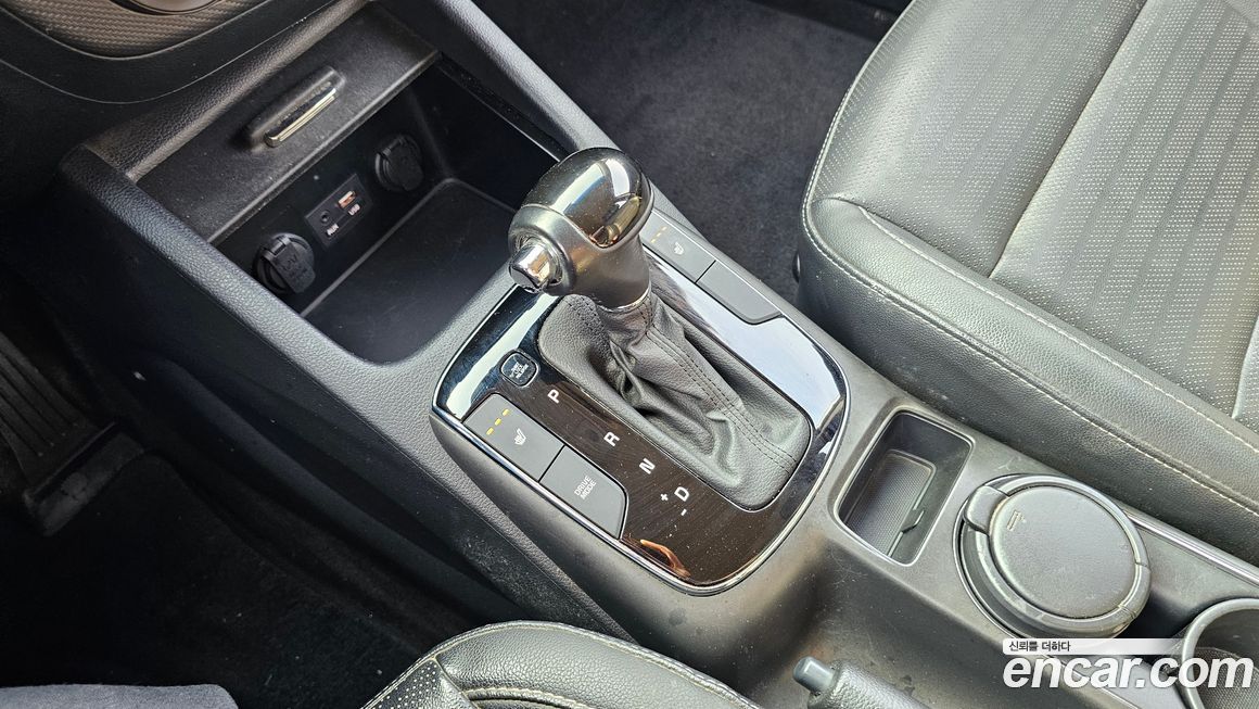 Kia K3 2016