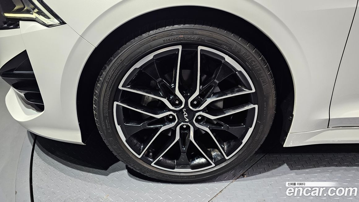 Kia K5 2021