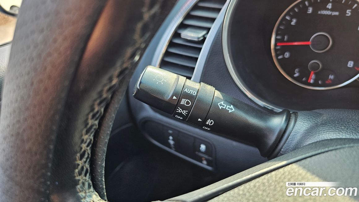 Kia K3 2016
