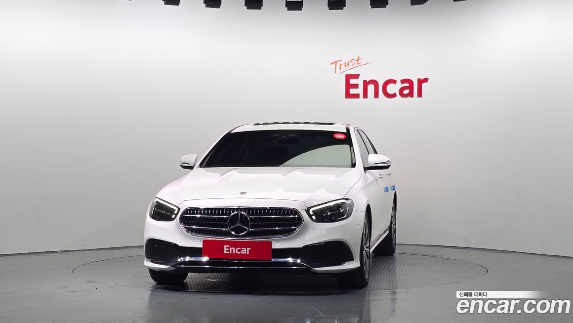 Mercedes-Benz E-Class 2021