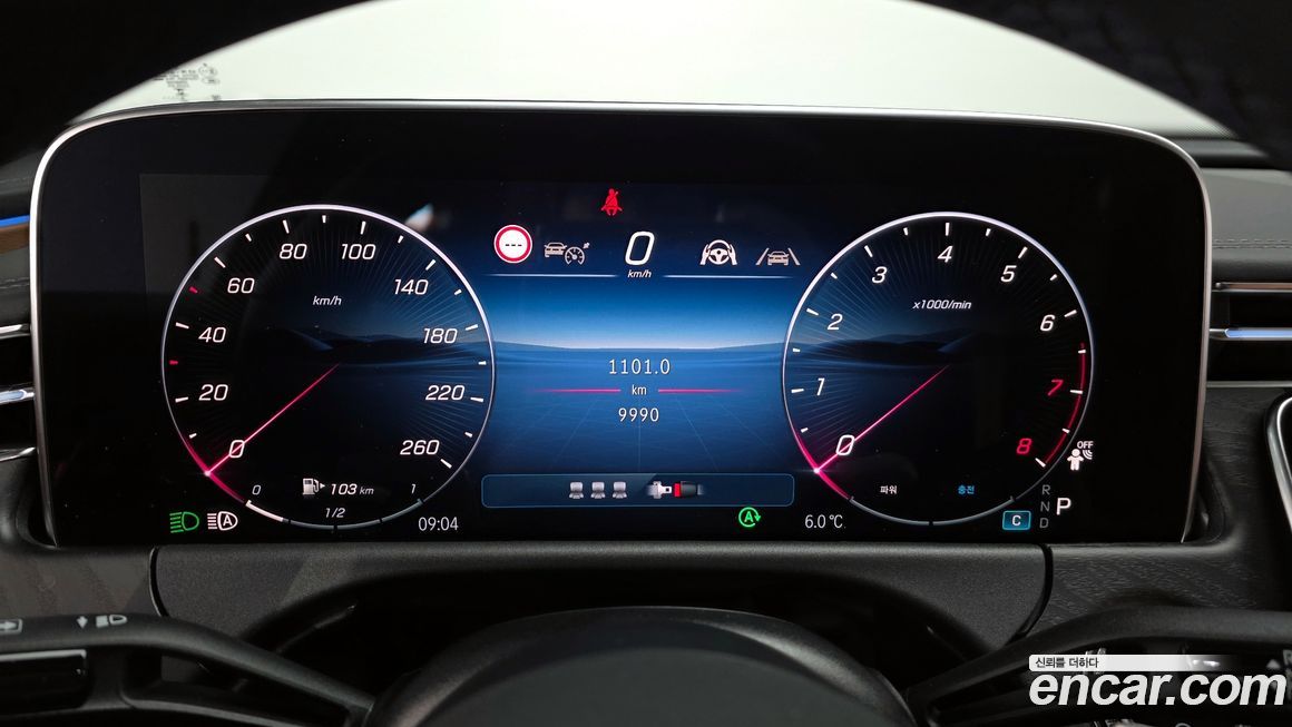 Mercedes-Benz E-Class 2025