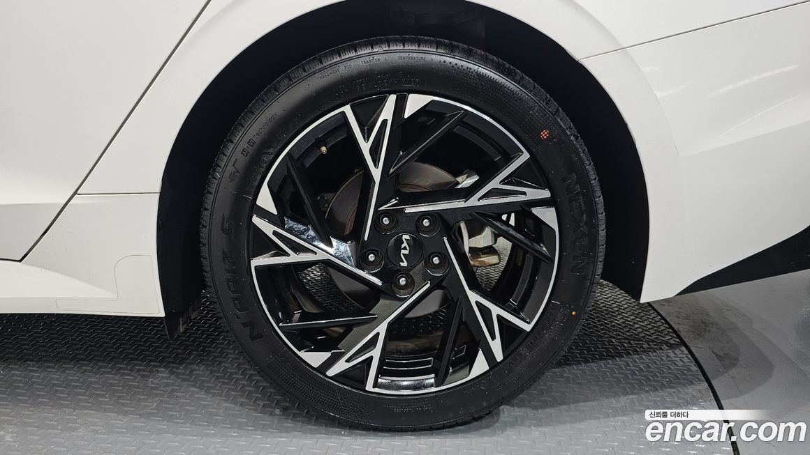 Kia K5 2024