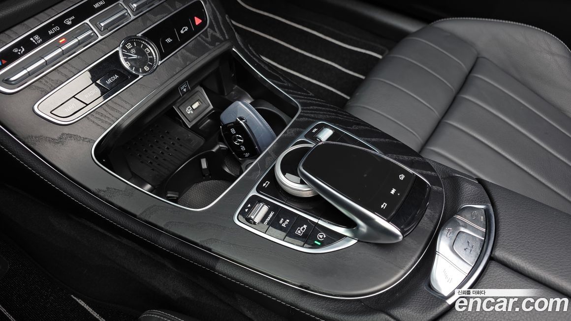 Mercedes-Benz E-Class 2019