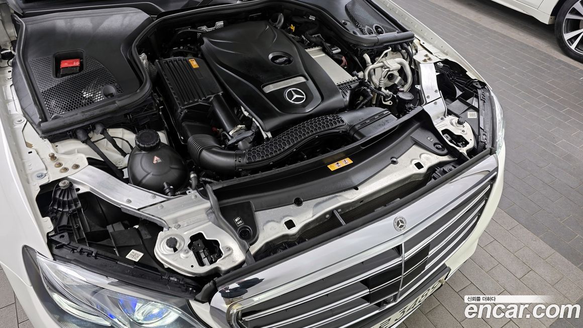 Mercedes-Benz E-Class 2020