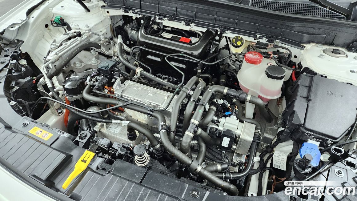 Mercedes-Benz EQB 2024