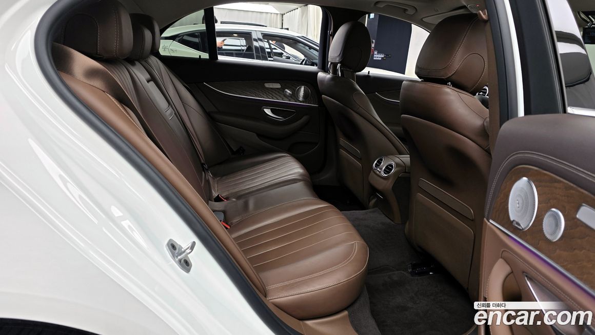 Mercedes-Benz E-Class 2020