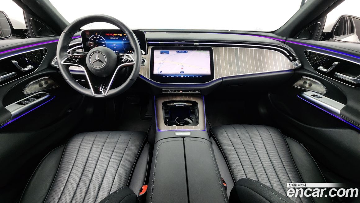 Mercedes-Benz E-Class 2025