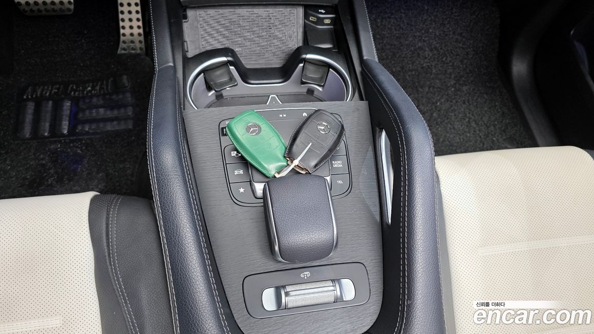 Mercedes-Benz GLE-Class 2023