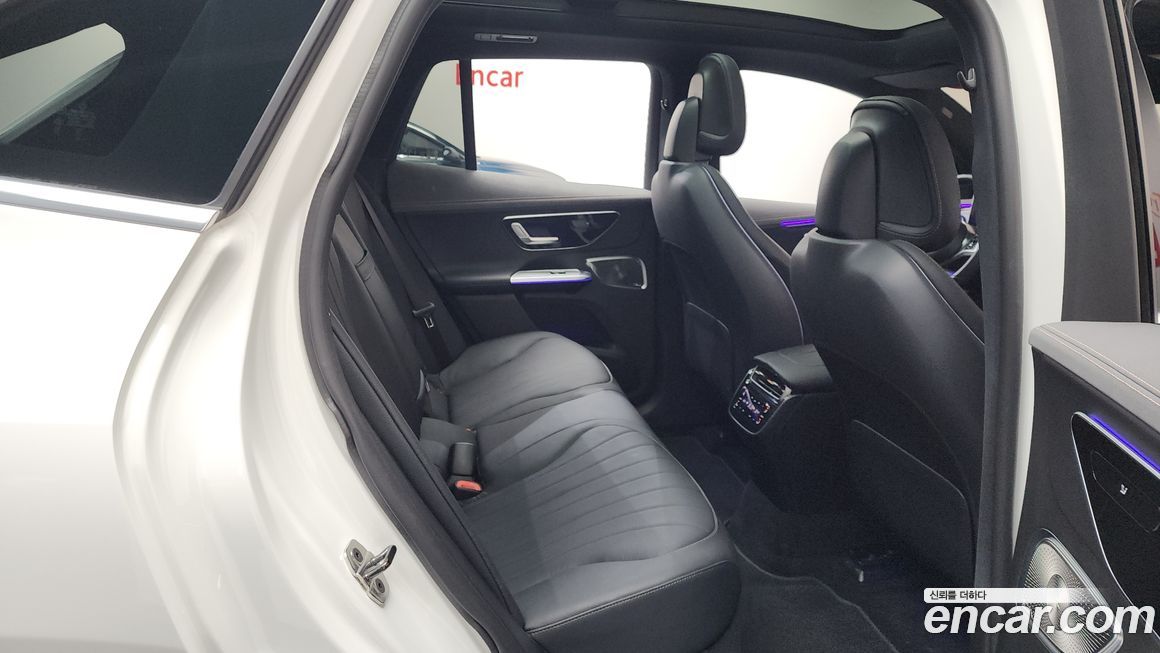 Mercedes-Benz EQE 2023