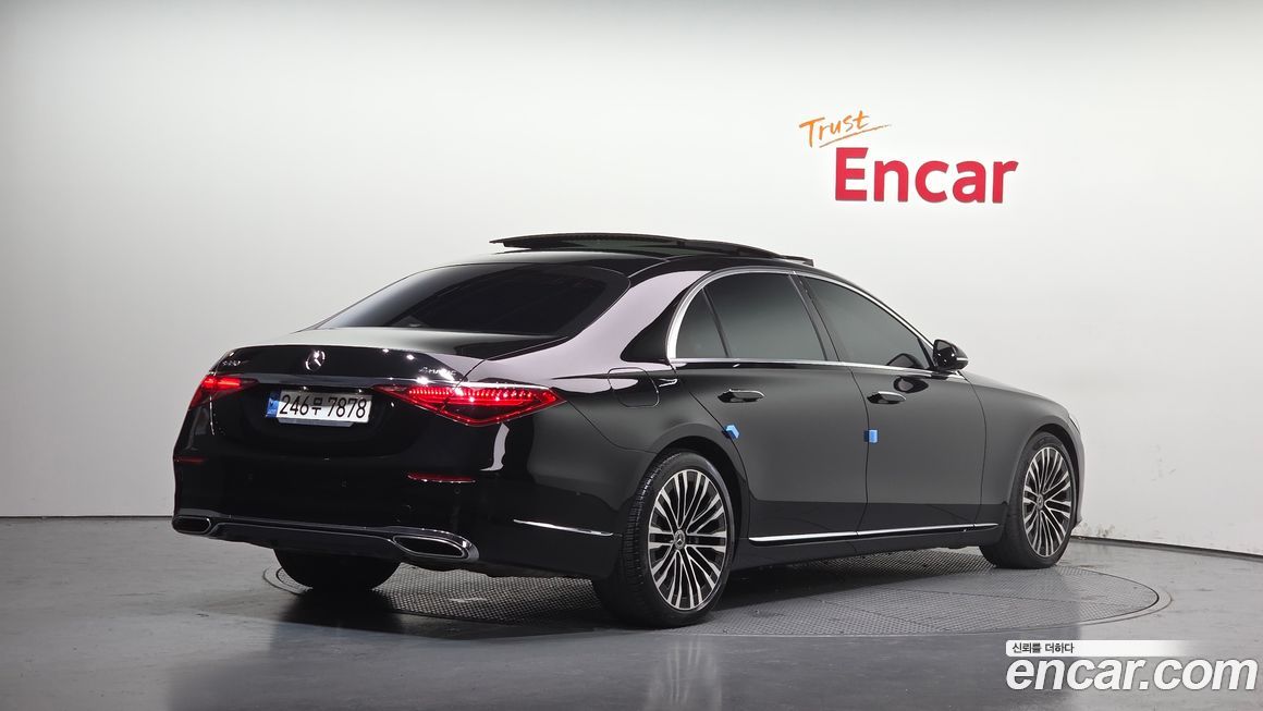 Mercedes-Benz S-Class 2022