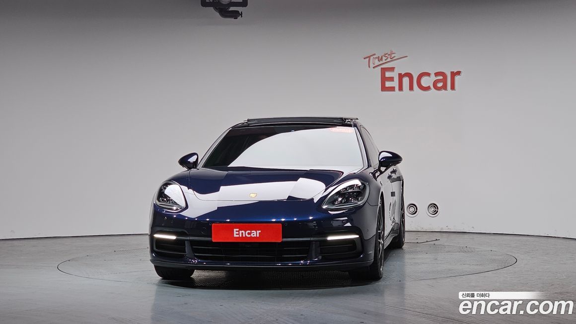 Porsche Panamera 2020