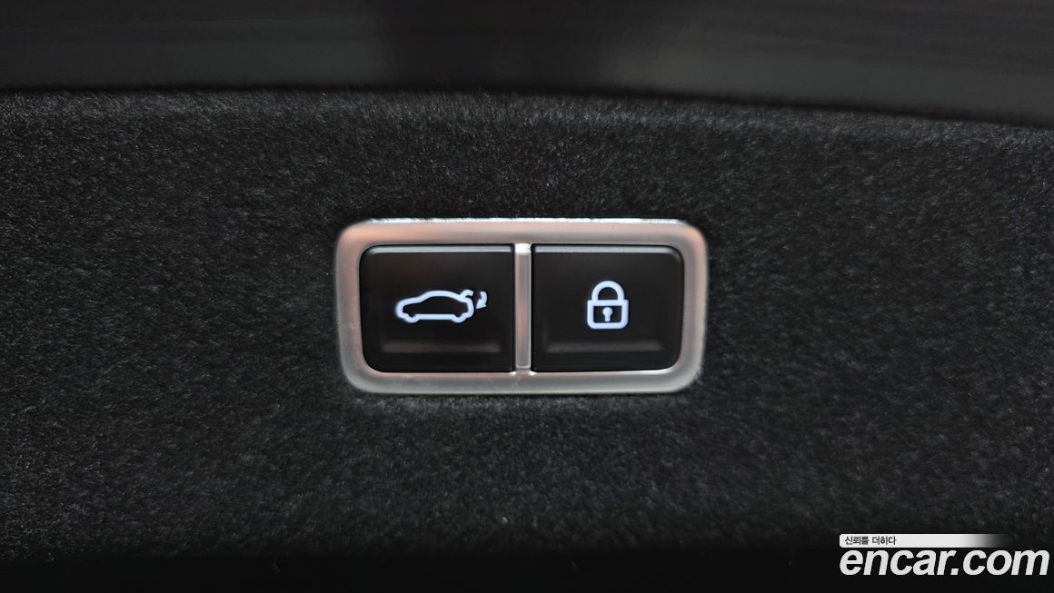 Genesis G90 2023