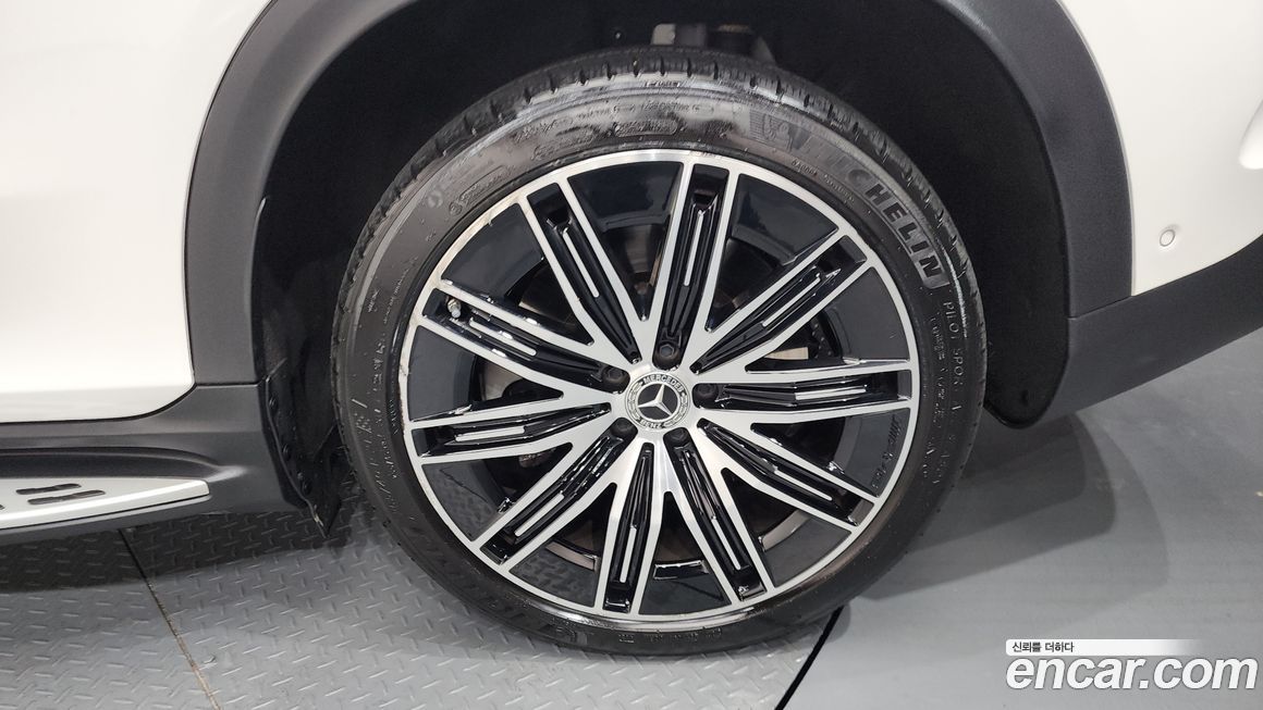 Mercedes-Benz EQE 2023