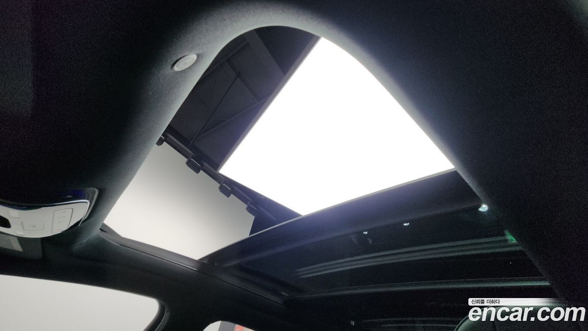 Mercedes-Benz EQE 2023