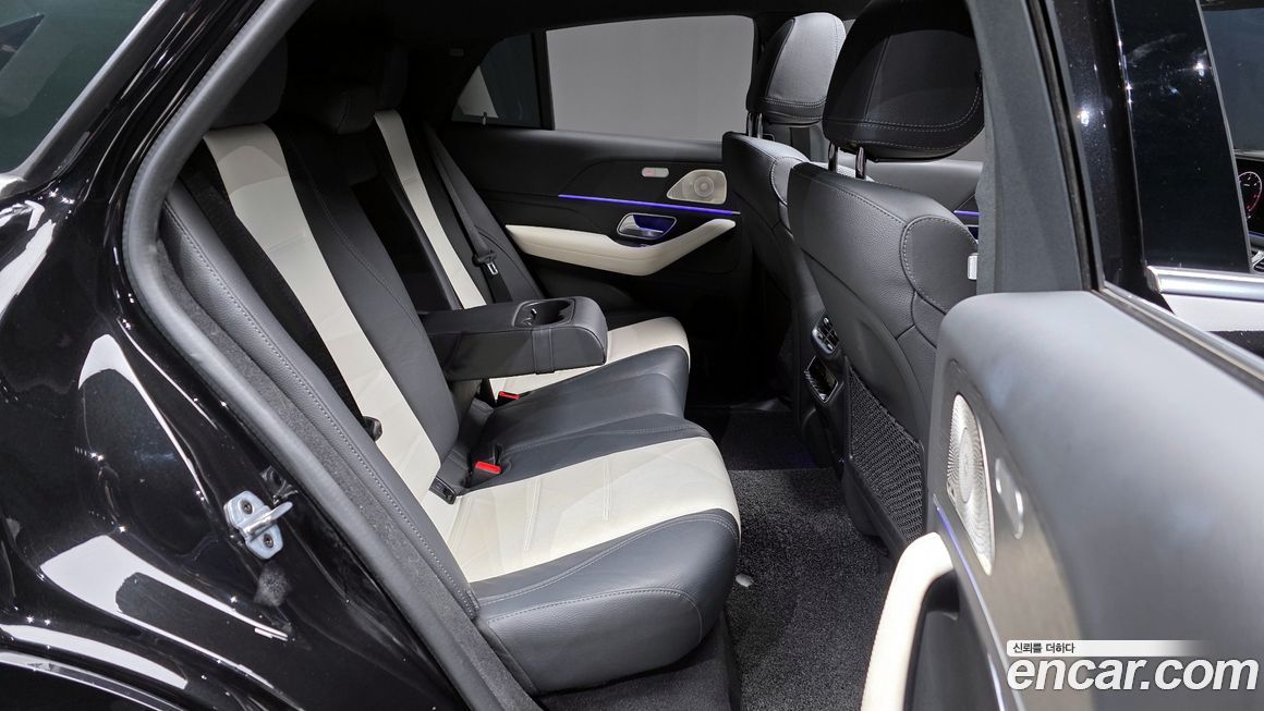 Mercedes-Benz GLE-Class 2023