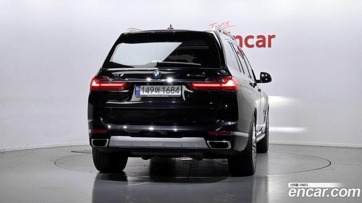 BMW X7 2022