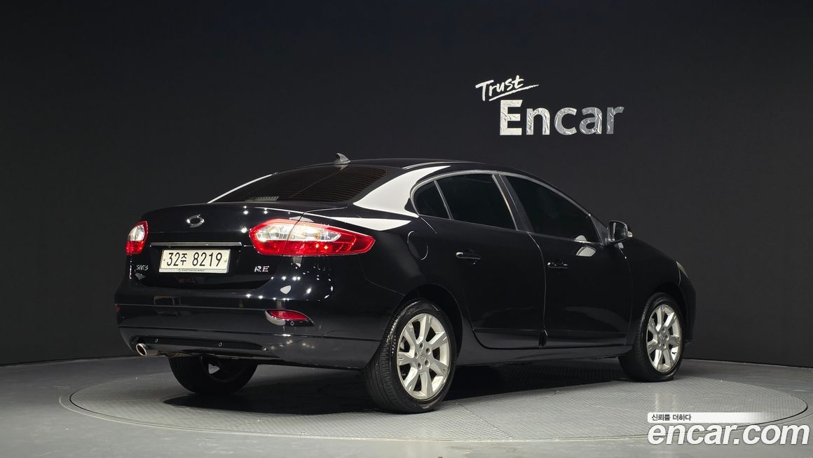 Renault-KoreaSamsung SM3 2011