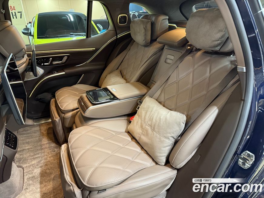Mercedes-Benz EQS 2024
