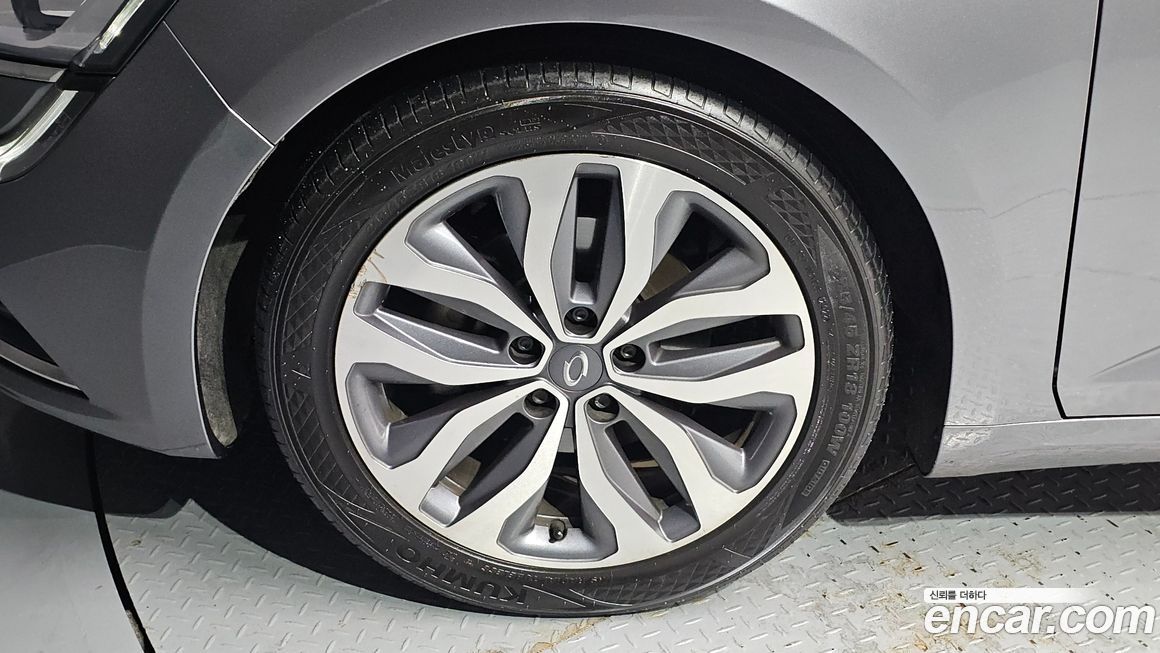 Renault-KoreaSamsung SM6 2017