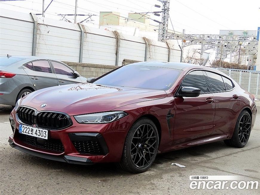 BMW M8 2024