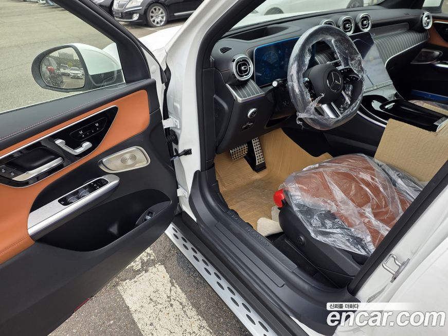 Mercedes-Benz GLC-Class 2026