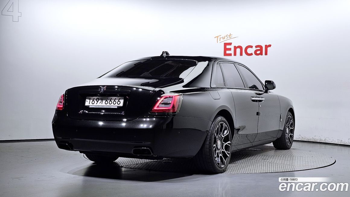 Rolls-Royce Ghost 2023